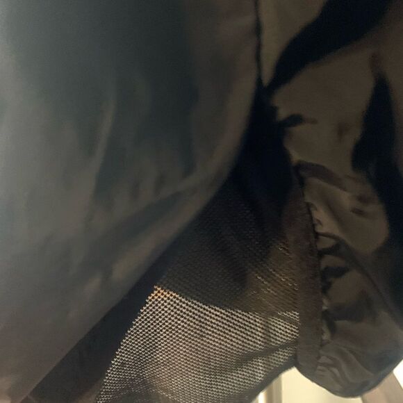 Calvin Klein Women crossover back water repellent specter Jacket , Size Med - Picture 6 of 8